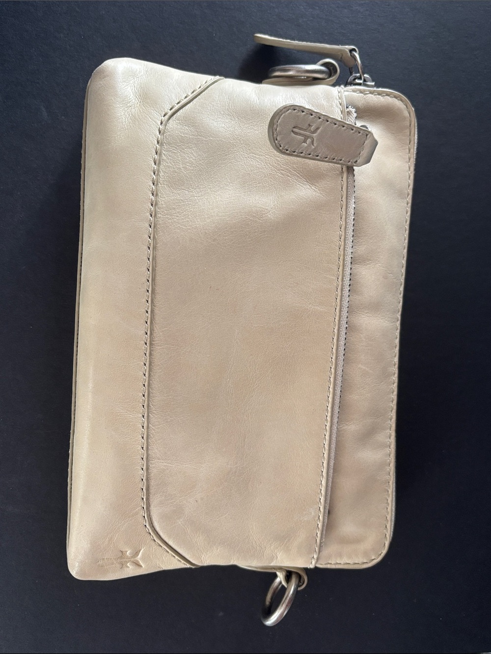 Frye Melissa Crossbody Wristlet Oatmeal